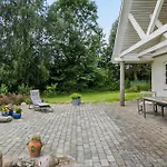Cozy In Aarup With Wifi * 아루프