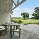 펜션 Cozy In Aarup With Wifi