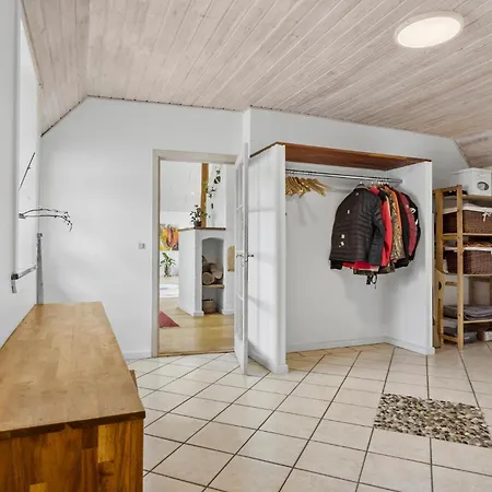 Cozy In Aarup With Wifi Årup