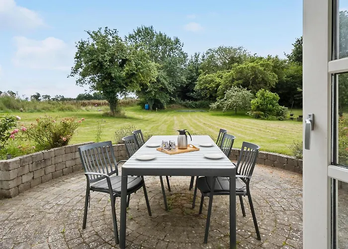 Semesterbostad Cozy In Aarup With Wifi *