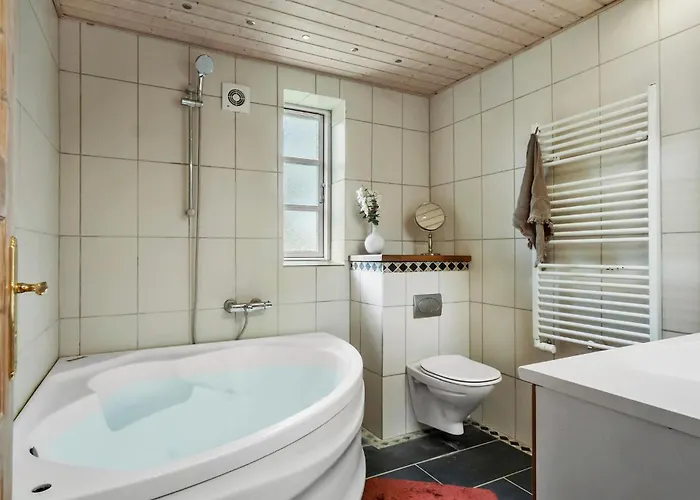 Cozy In Aarup With Wifi Årup